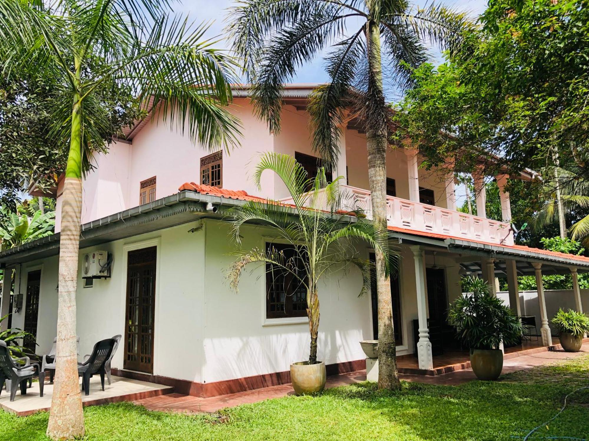 Hikka Villa Hikkaduwa Exterior photo